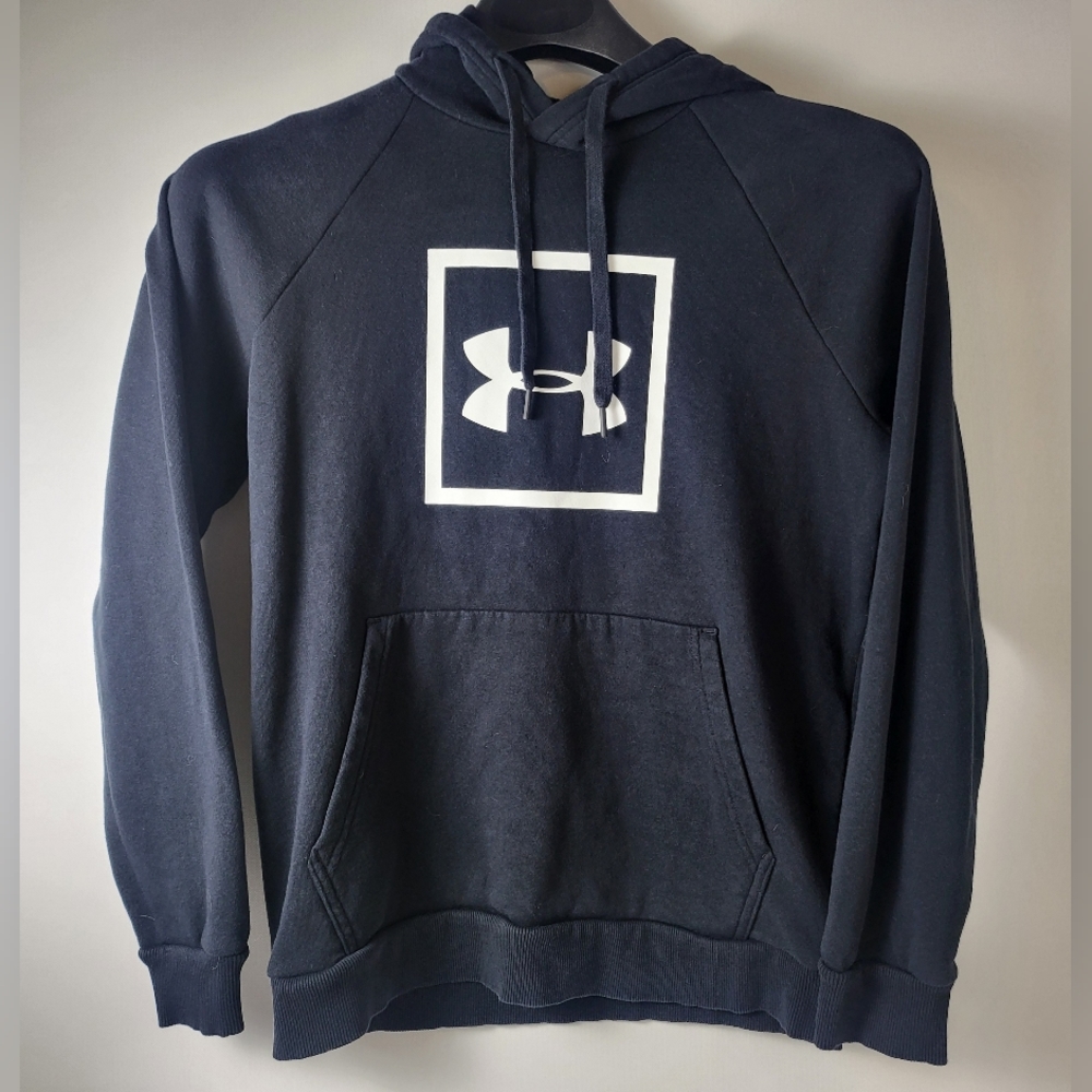 Under Armour Hoodie Mens Medium Navy Blue Box Logo Pullover Fleece Raglan Sleeve